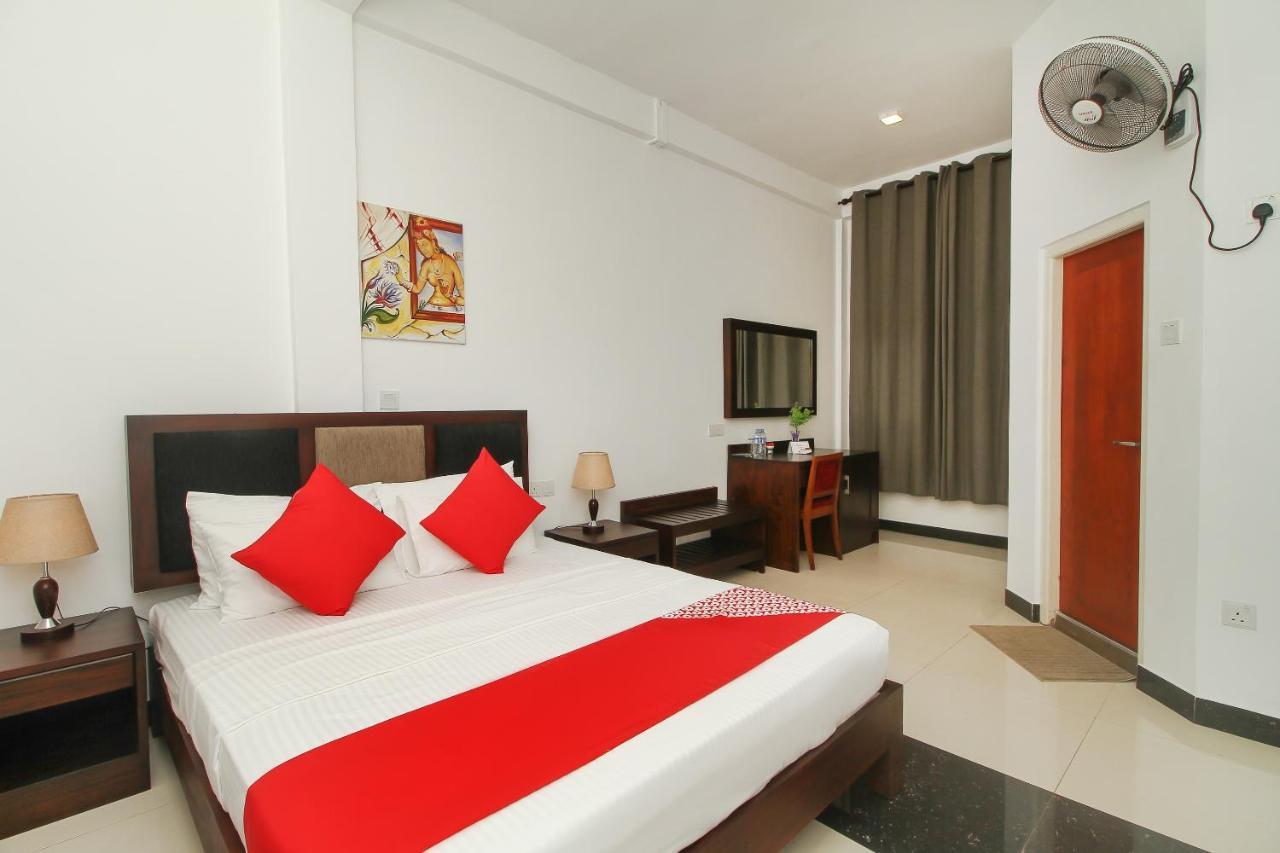 Hotel 198 Negombo Eksteriør bilde
